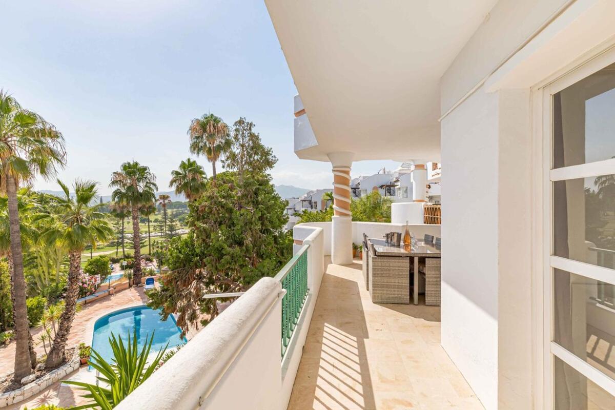 Stylish One Bed Apartment At Matchroom Country Club Fuengirola Eksteriør bilde